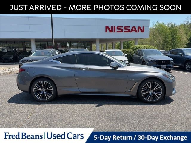 Used 2018 INFINITI Q60 3.0t Luxe w/ Sensory Package 3.0T Luxe AWD/4WD image 9