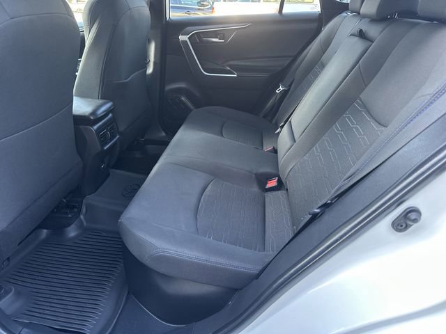 Certified 2022 Toyota RAV4 SE image 5