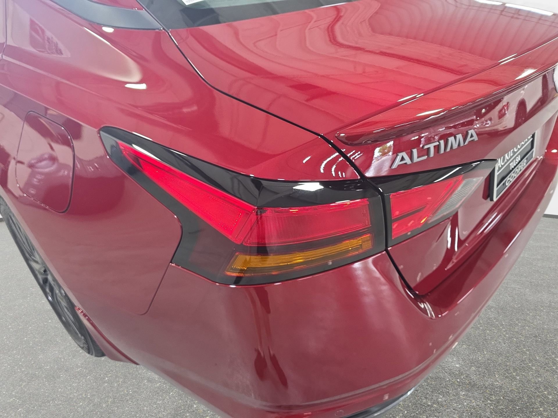 New 2026 Nissan Altima 2.5 SV w/ SV Special Edition Package FWD image 32