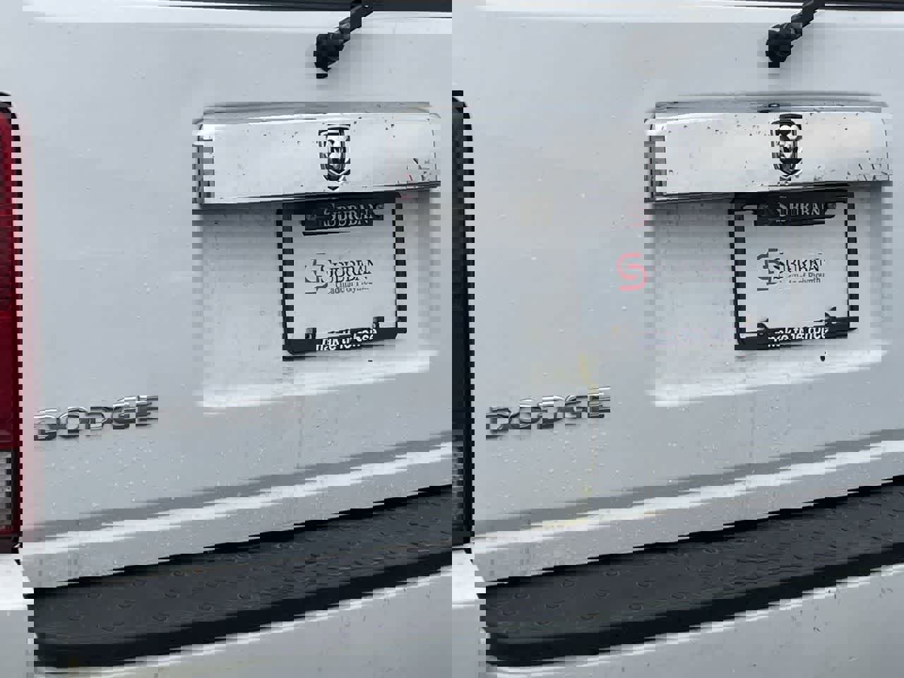 Used 2011 Dodge Nitro SXT image 32