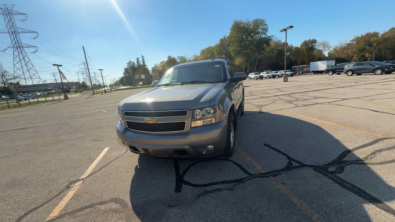 Used 2007 Chevrolet Tahoe LT AWD/4WD image 3