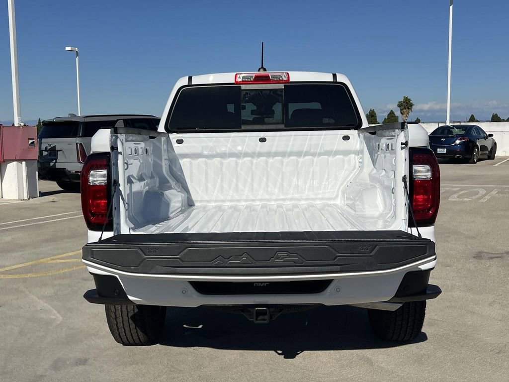 New 2026 GMC Canyon Elevation image 27