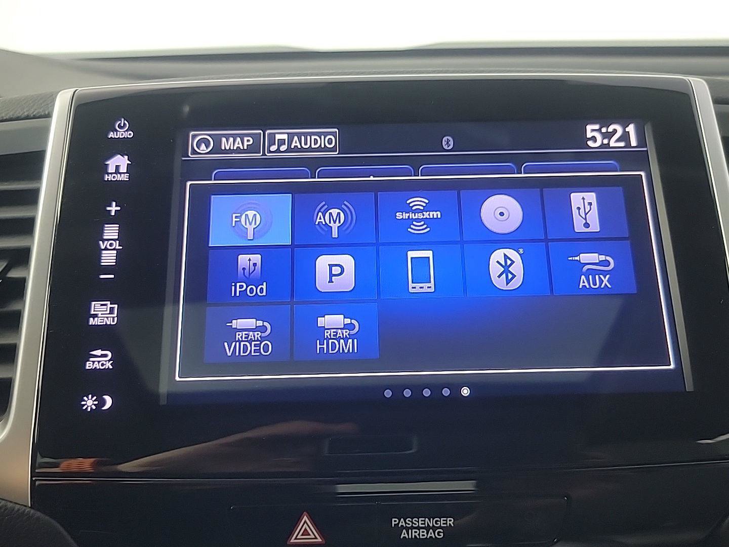 Certified 2017 Honda Pilot Touring image 33