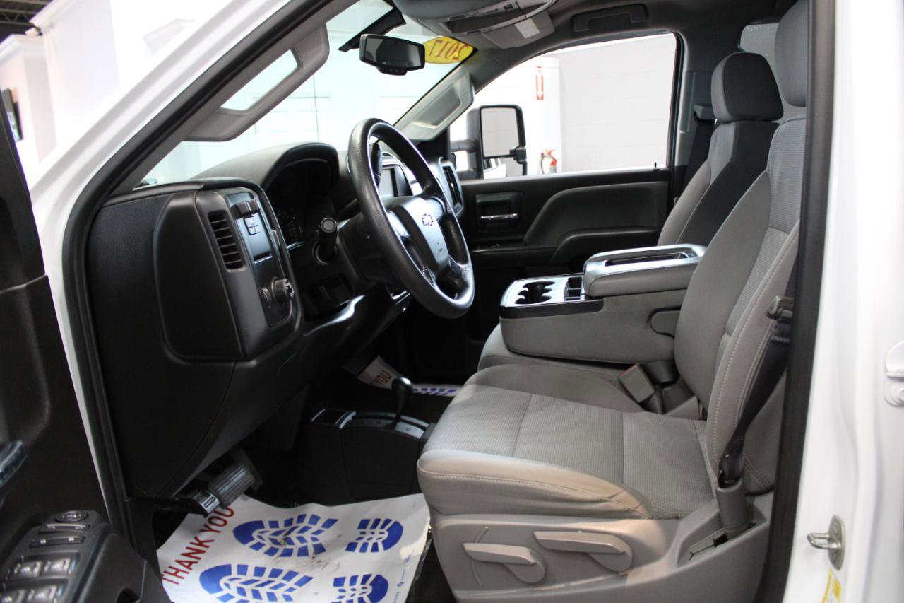 Used 2017 Chevrolet Silverado 2500 W/T w/ Snow Plow Prep Package image 7