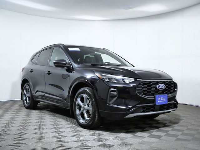 Certified 2024 Ford Escape ST-Line w/ Tech Pack #1 AWD/4WD video 1