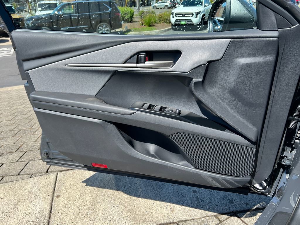 New 2026 Toyota Camry LE AWD/4WD image 12