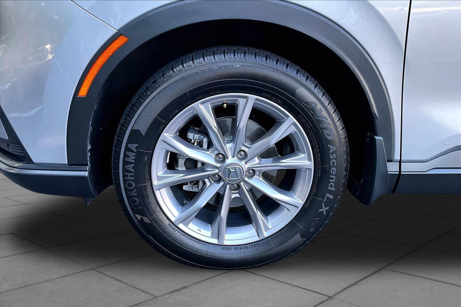 Used 2024 Honda CR-V EX-L image 11