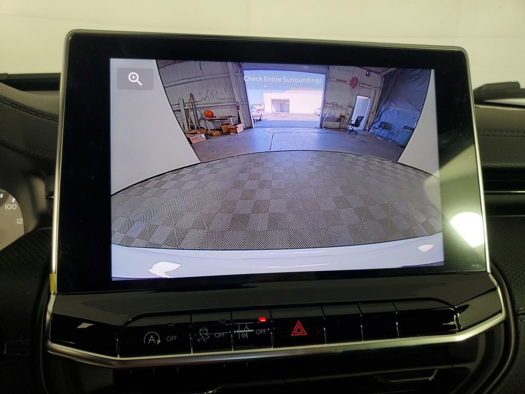 New 2026 Jeep Compass Latitude image 23