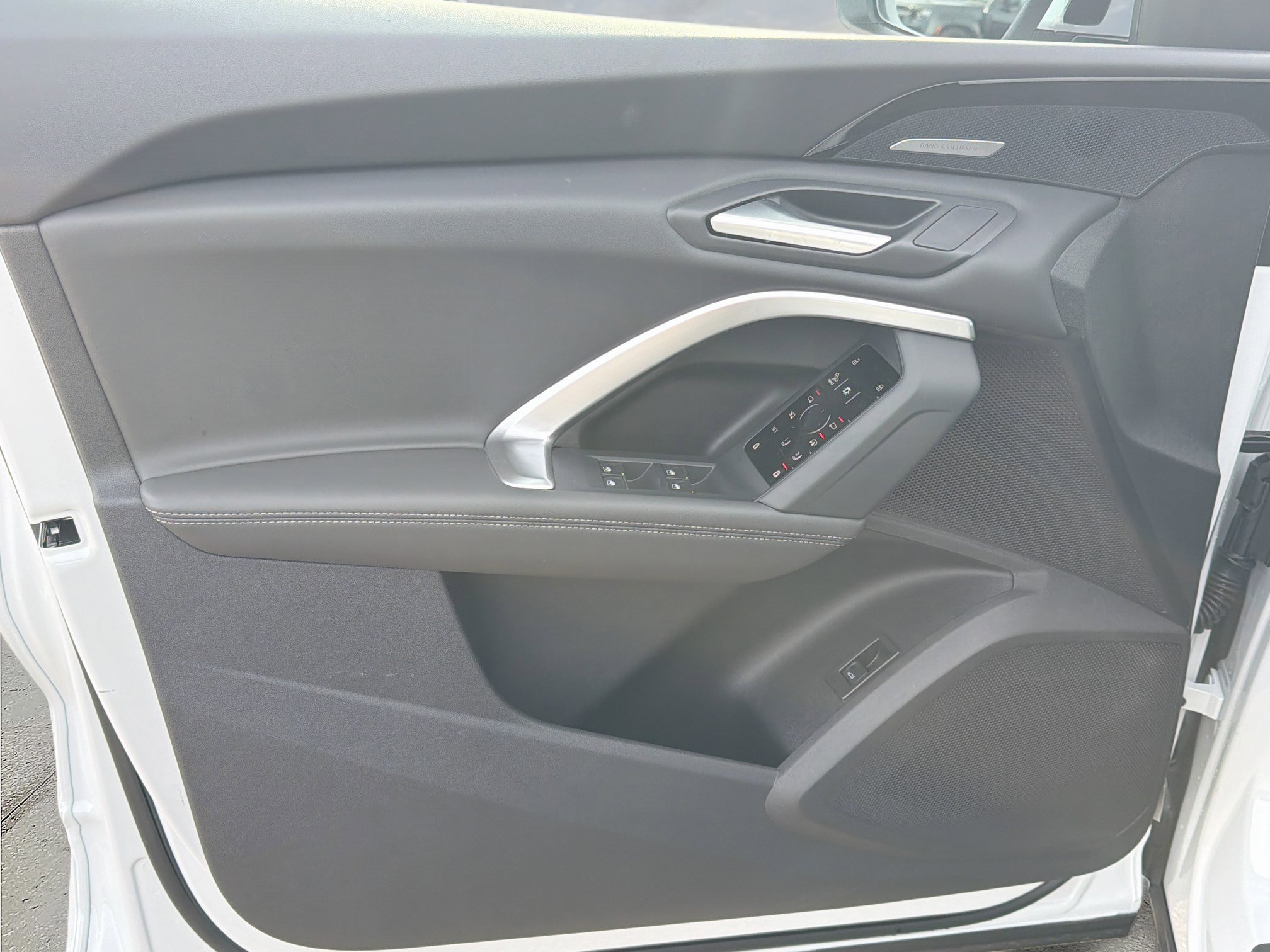 New 2025 Audi Q5 Premium Plus image 22