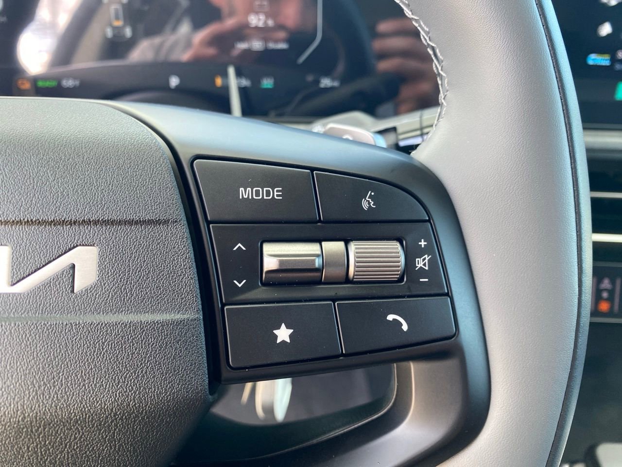 New 2025 Kia EV6 Light image 15