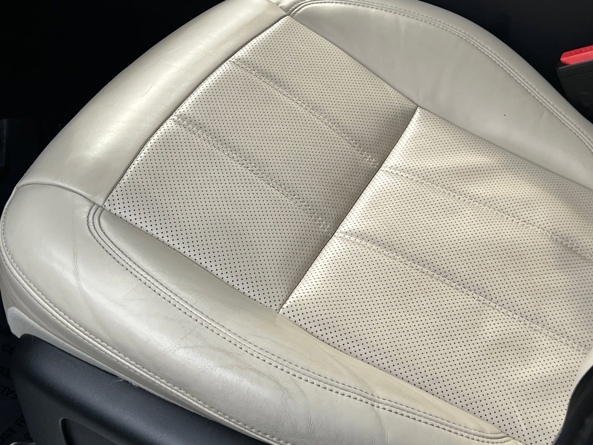 Used 2021 Land Rover Range Rover Sport HSE Silver Edition image 31