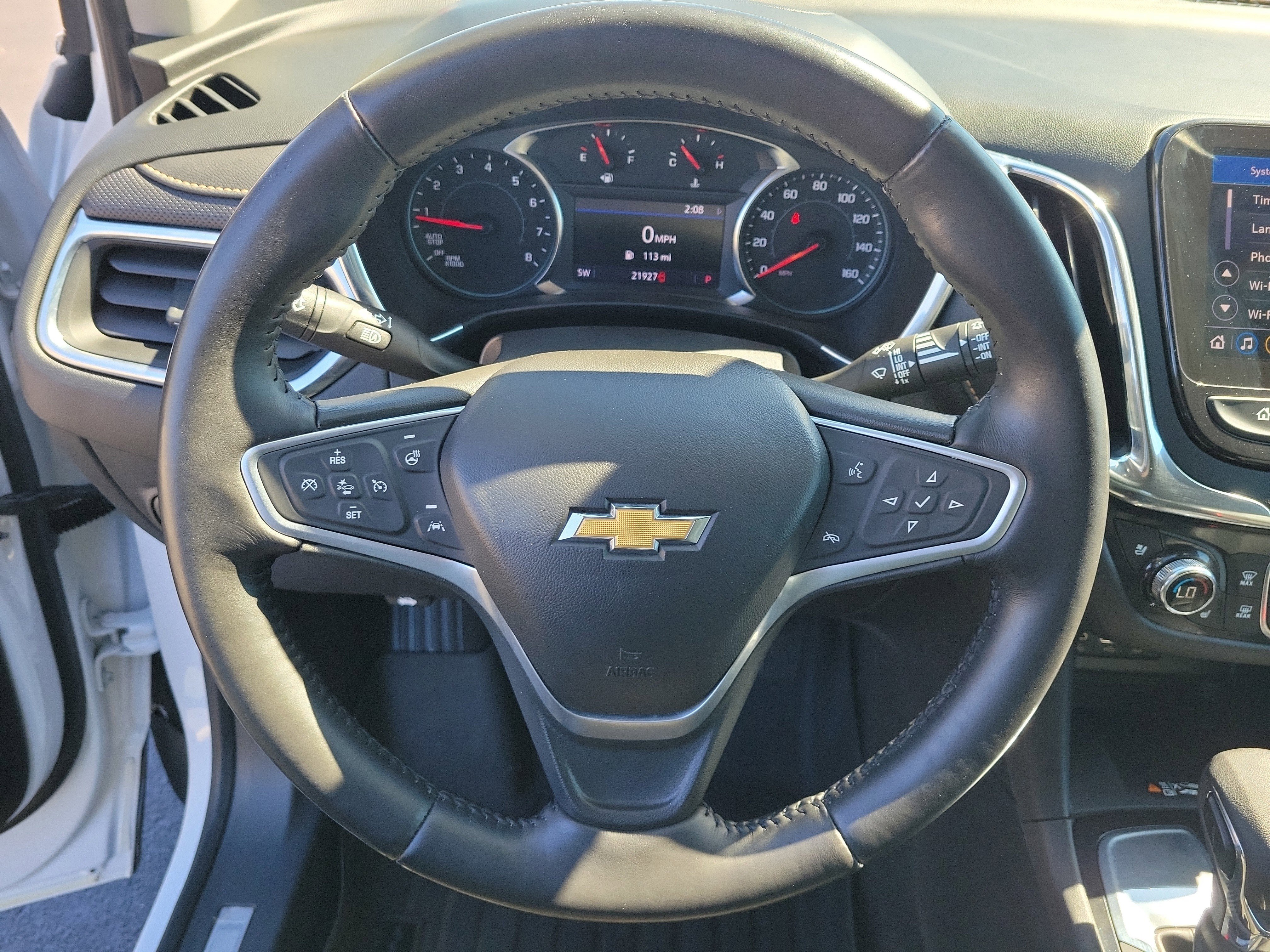 Used 2022 Chevrolet Equinox Premier image 24