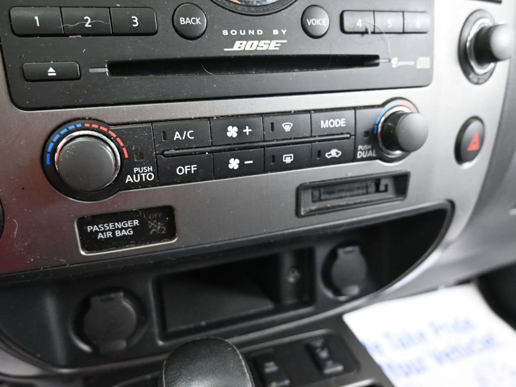 Used 2012 Nissan Armada Platinum image 41