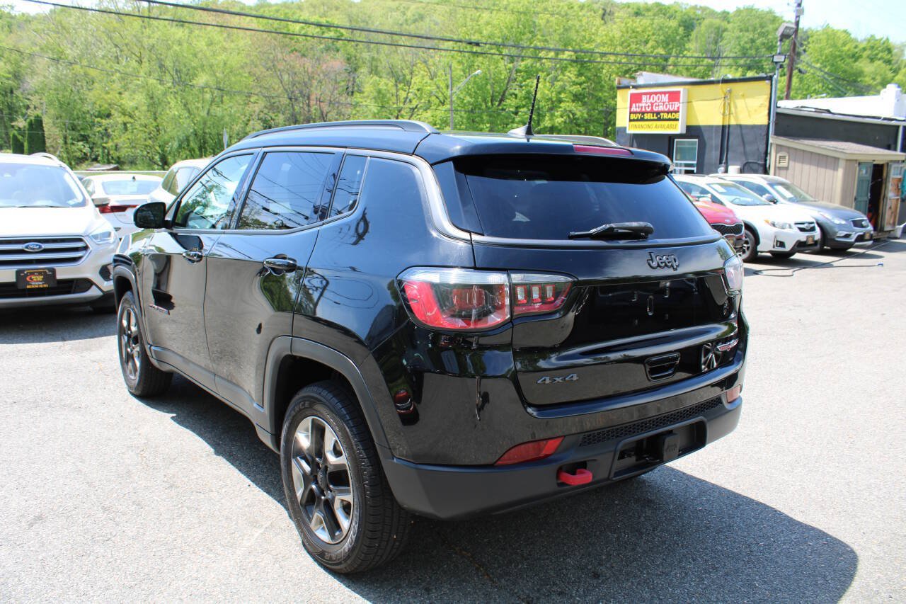 Used 2017 Jeep Compass Trailhawk w/ Navigation Group AWD/4WD image 10