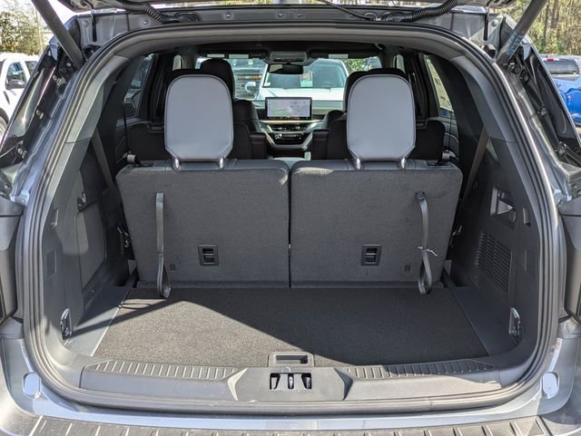 Certified 2026 Ford Explorer ST-Line w/ ST-Line Street Pack image 12