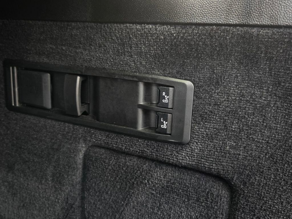 Used 2024 BMW iX M60 image 26