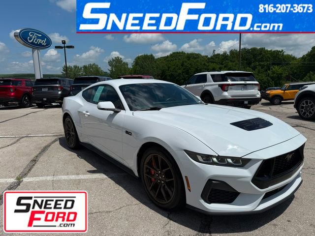 Used 2024 Ford Mustang GT Premium image 1