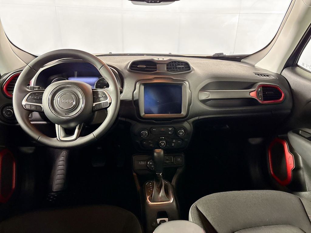 Used 2023 Jeep Renegade Trailhawk image 12