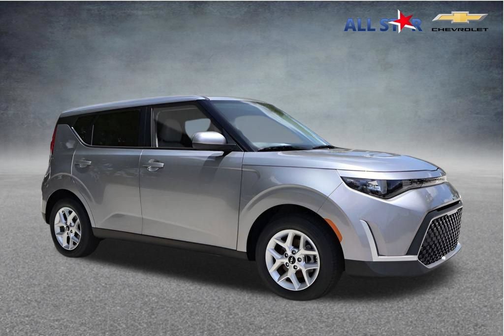 Used 2025 Kia Soul LX w/ LX Technology Package FWD 360° Tour