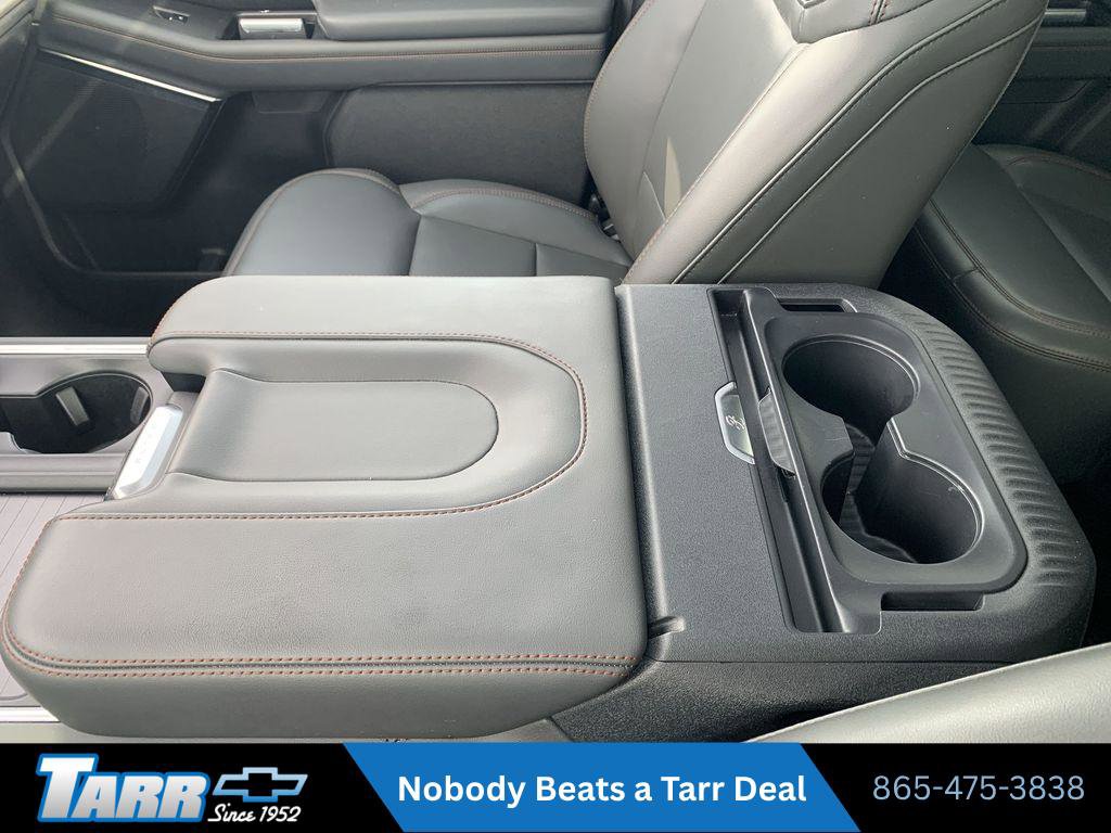 Used 2025 Ford Expedition Active AWD/4WD image 23