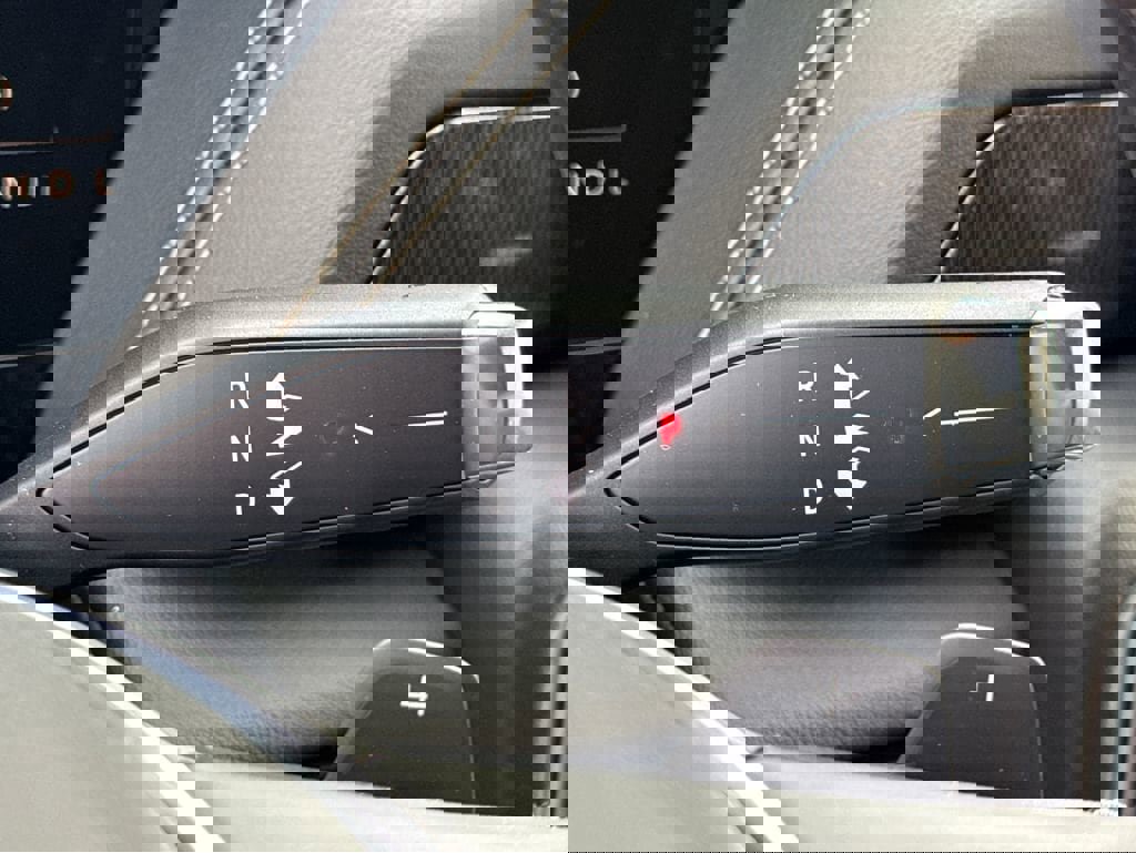 New 2026 GMC Yukon XL Elevation w/ LPO, Get Active Package image 23