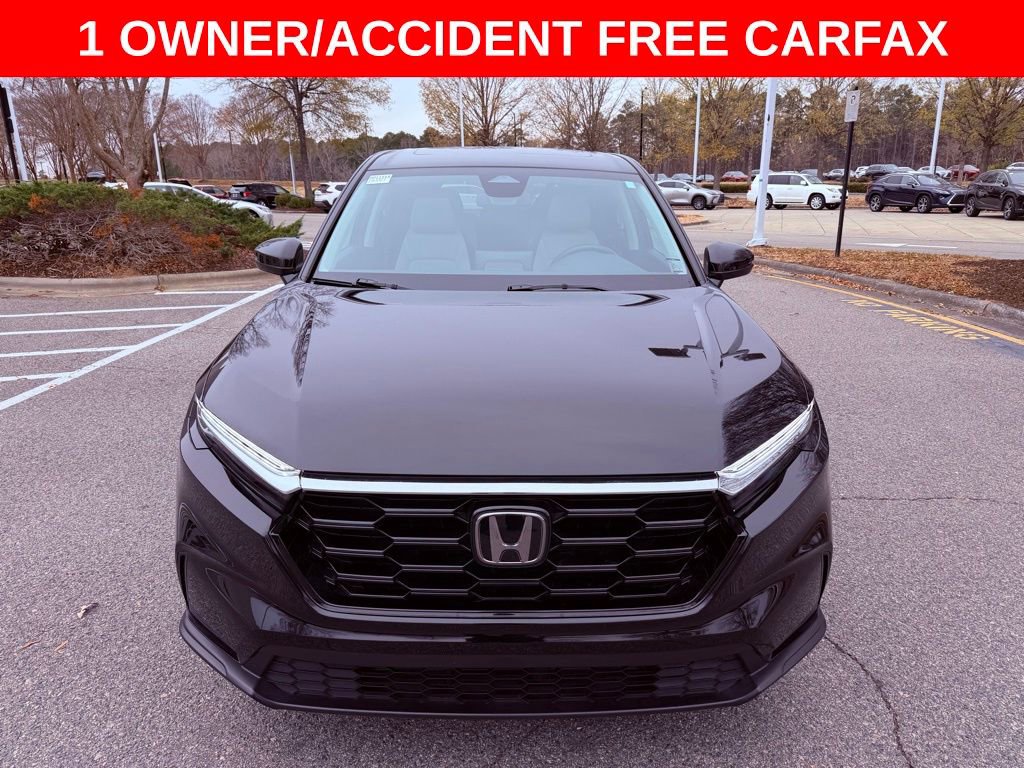 Used 2025 Honda CR-V EX image 2