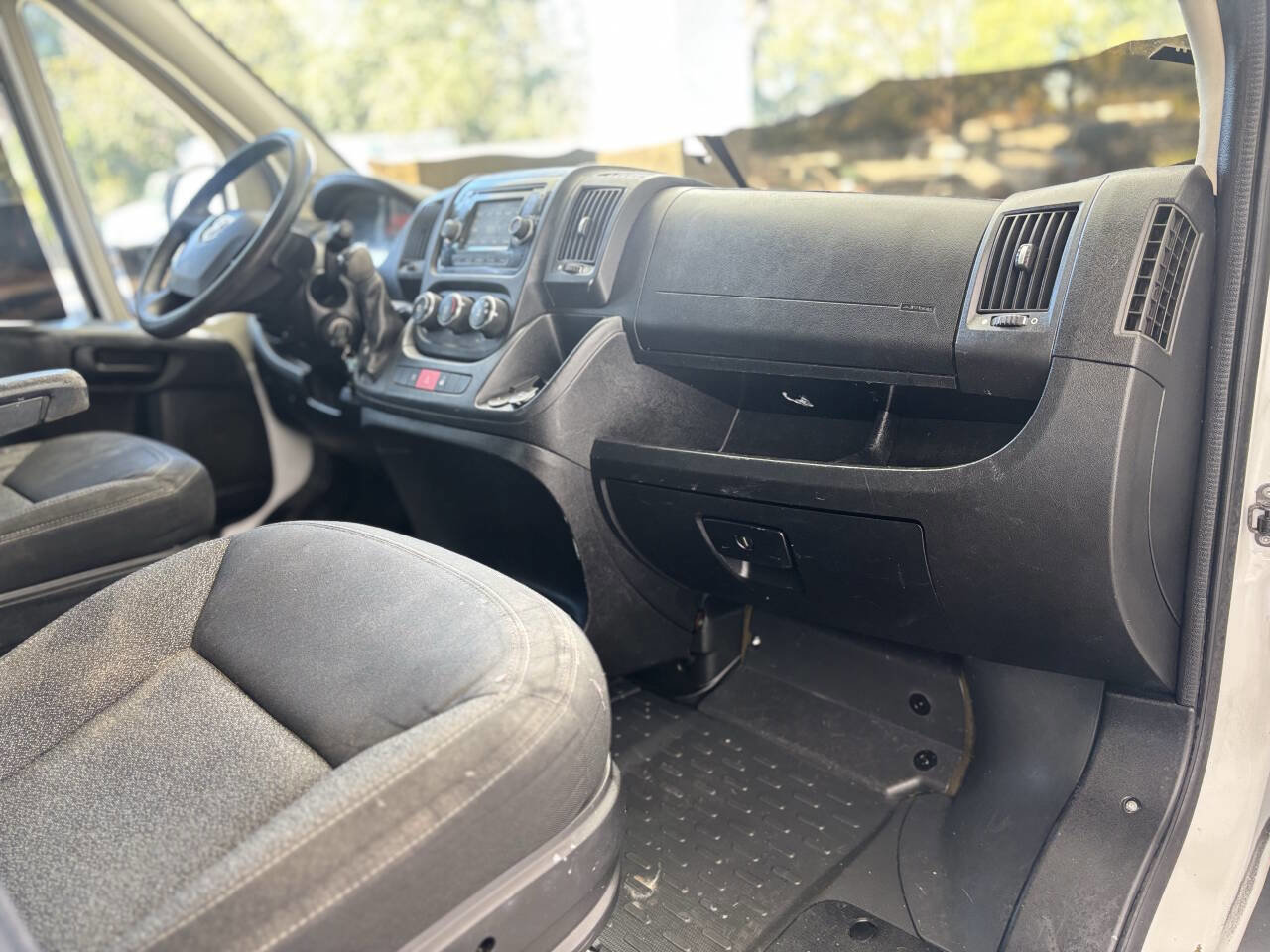Used 2014 RAM ProMaster 2500 w/ Interior Convenience Group image 25