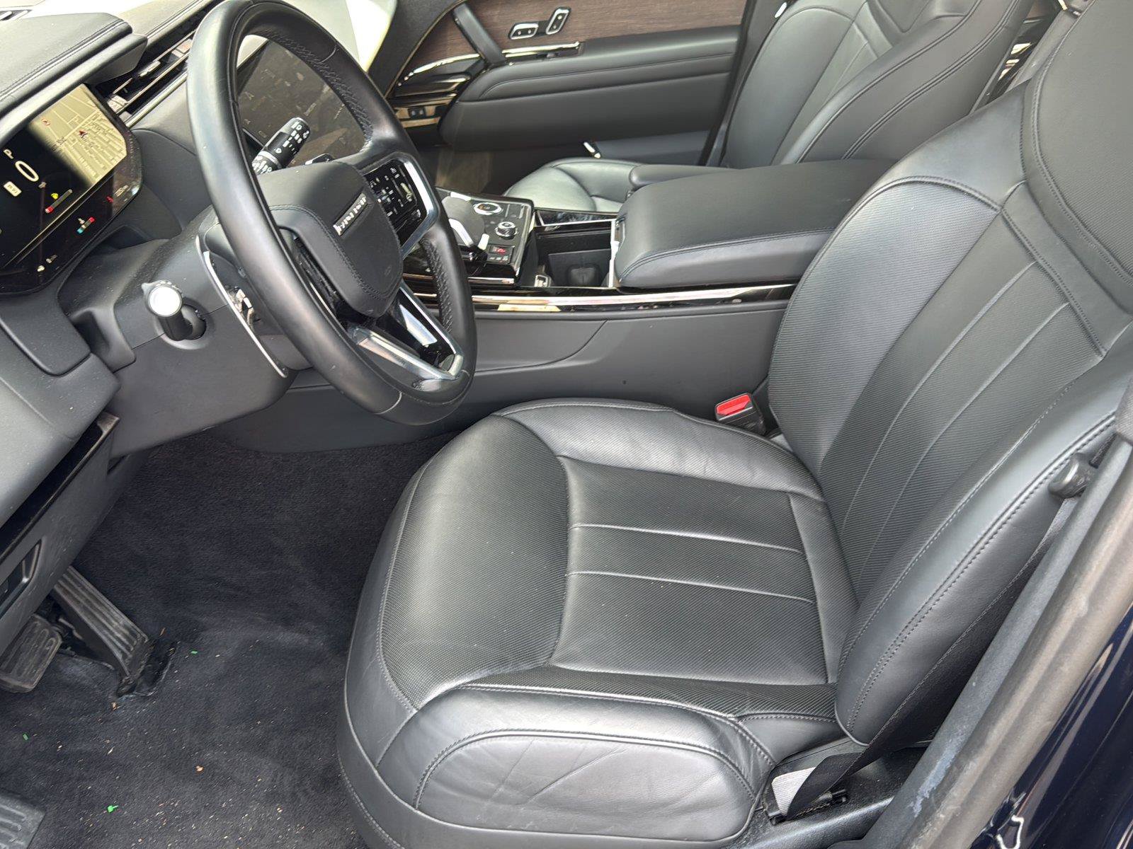 Used 2023 Land Rover Range Rover Sport SE AWD/4WD image 26