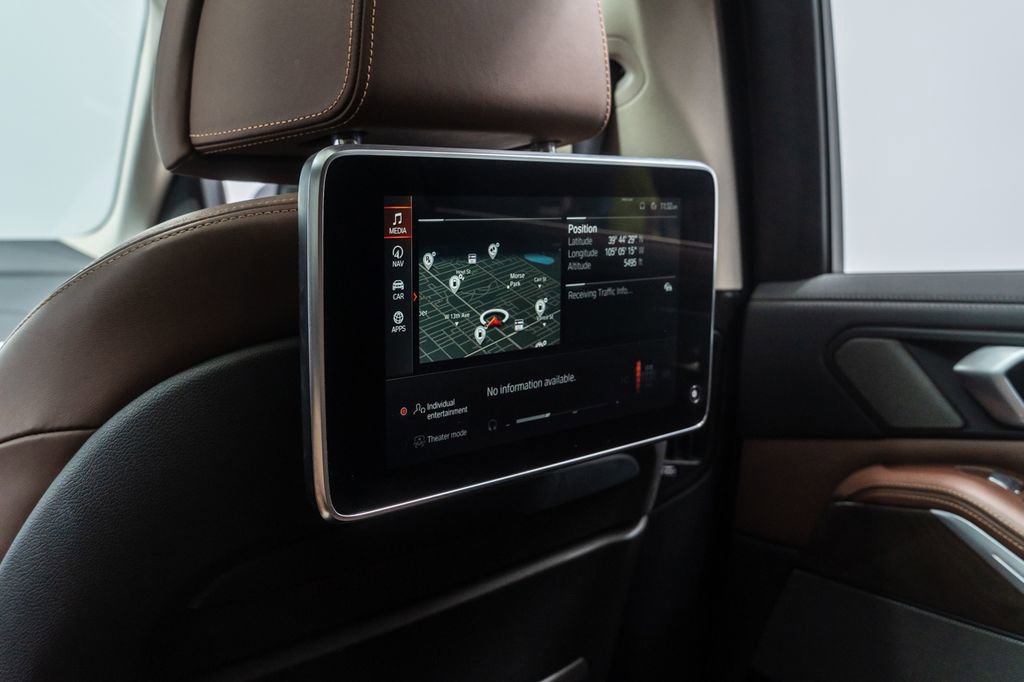 Used 2020 BMW X7 xDrive50i w/ Dynamic Handling Package AWD/4WD image 33
