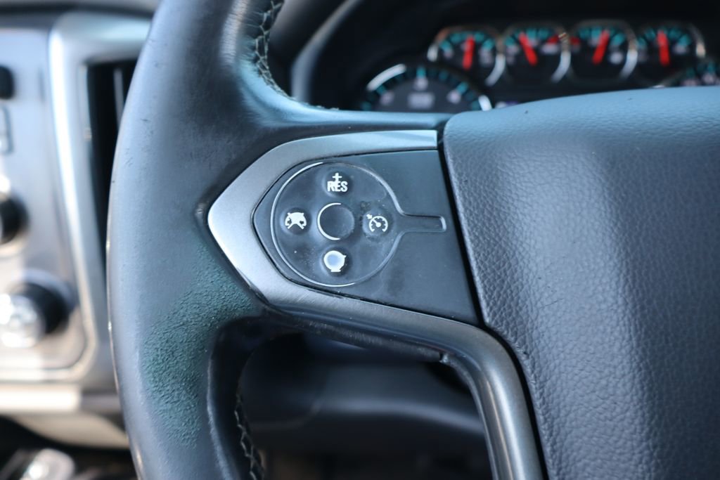 Used 2018 Chevrolet Silverado 1500 LT w/ All Star Edition AWD/4WD image 7