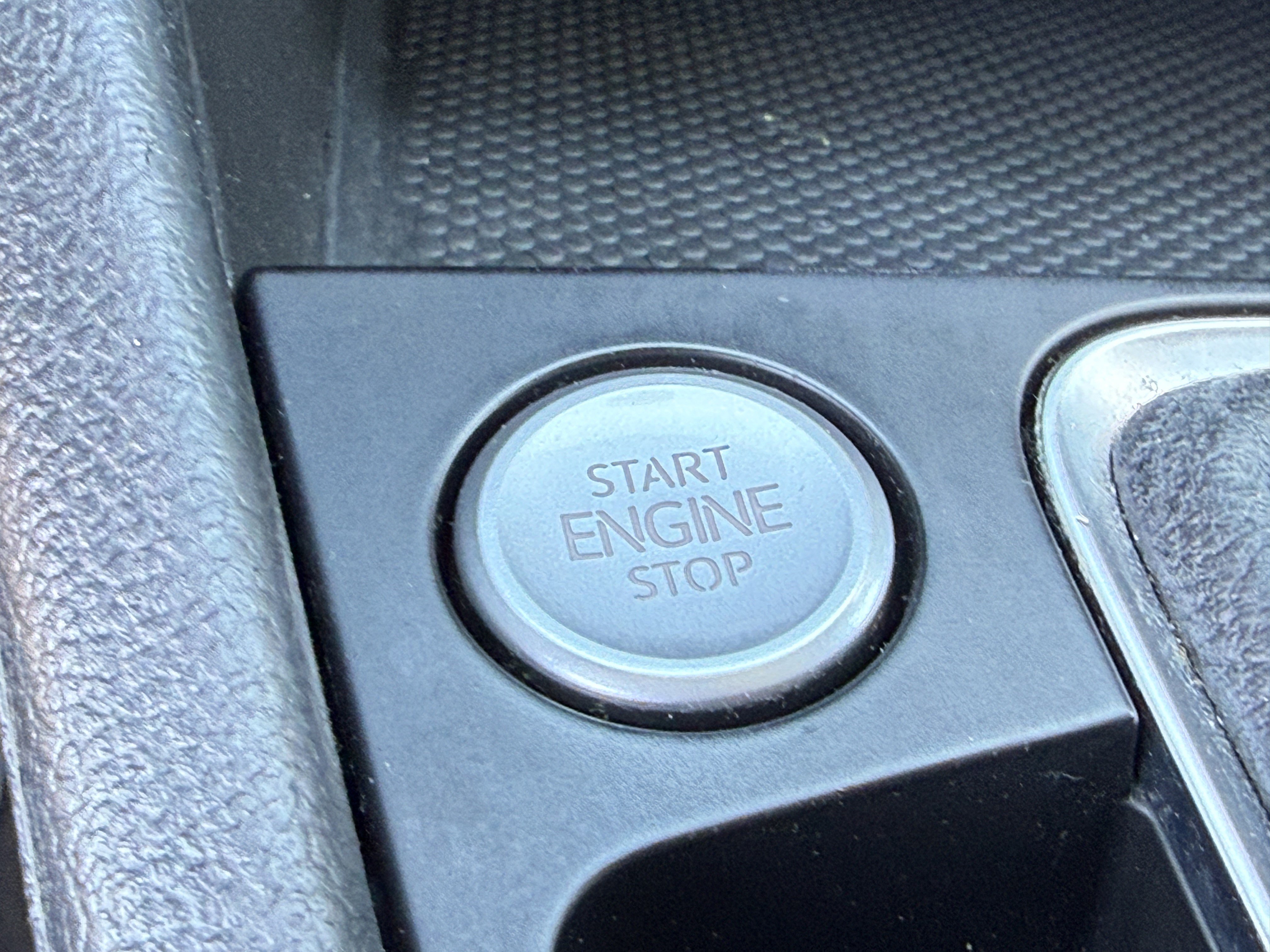 Used 2022 Volkswagen Jetta SE image 22