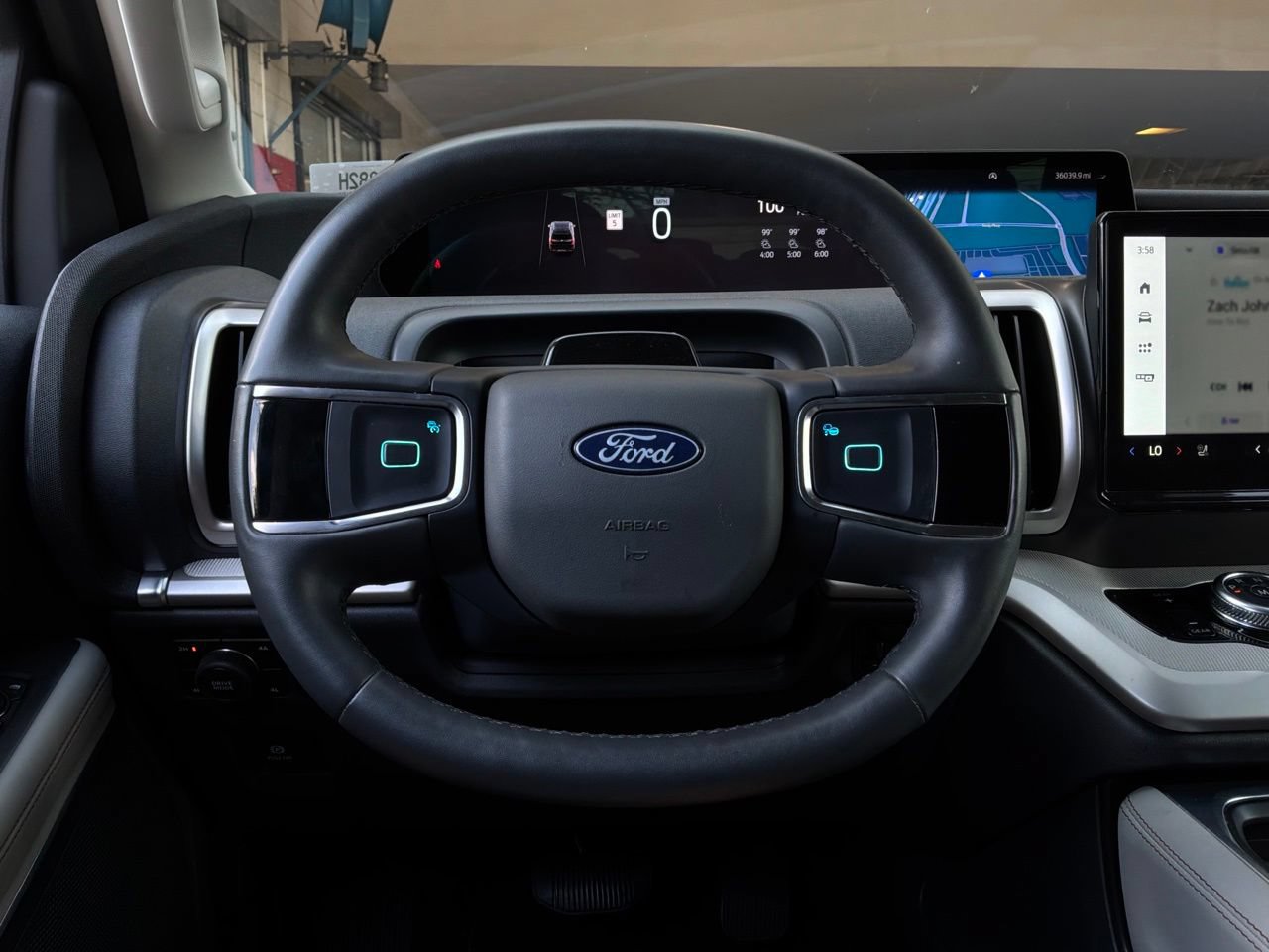Used 2025 Ford Expedition Active AWD/4WD image 46
