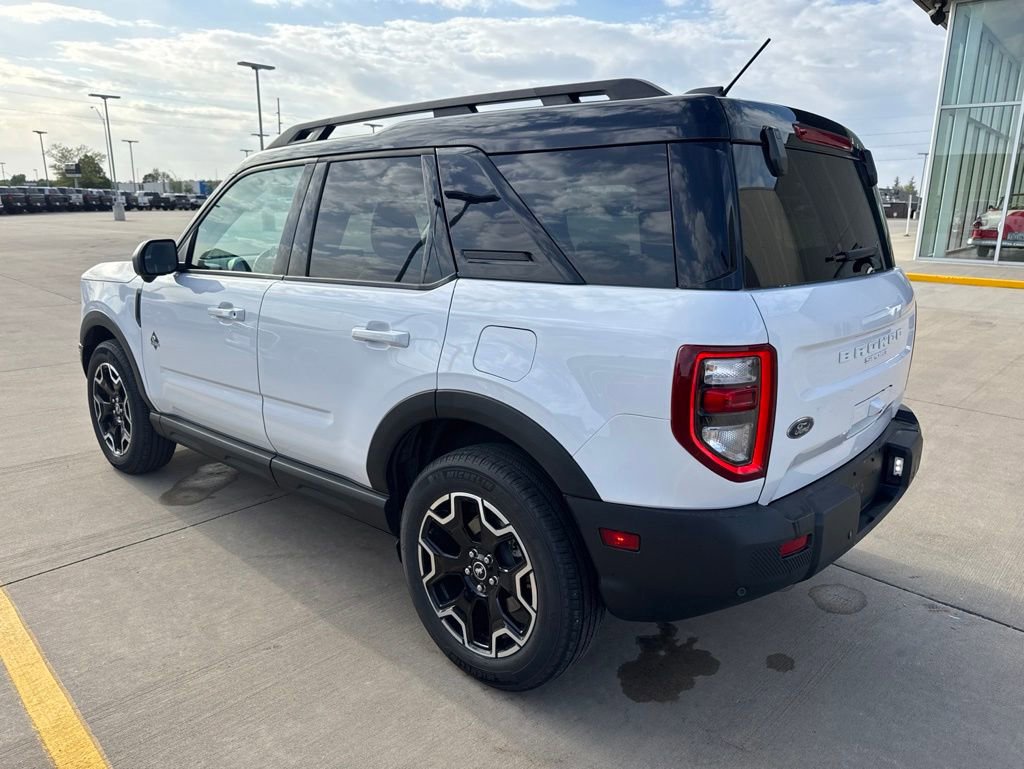 Used 2025 Ford Bronco Sport Outer Banks w/ Outer Banks Tech Package+ AWD/4WD image 8