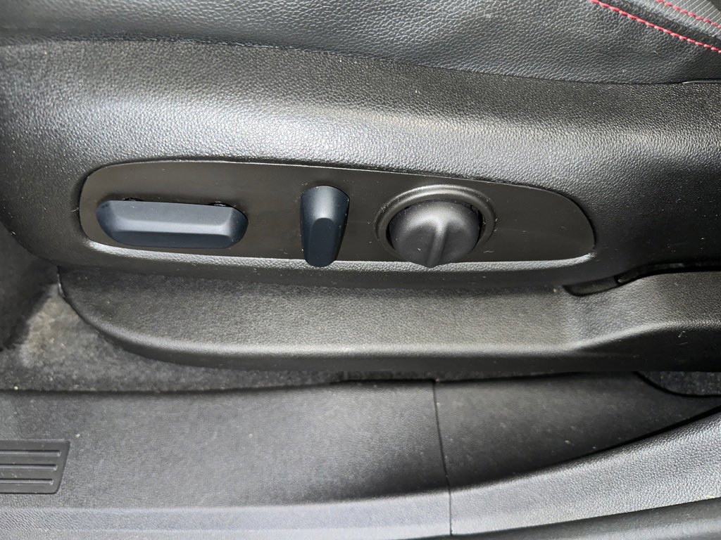 Certified 2023 Chevrolet Equinox RS image 6