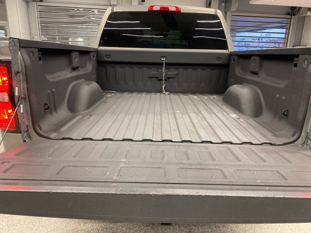 Used 2017 Chevrolet Silverado 1500 LT w/ All Star Edition RWD image 10