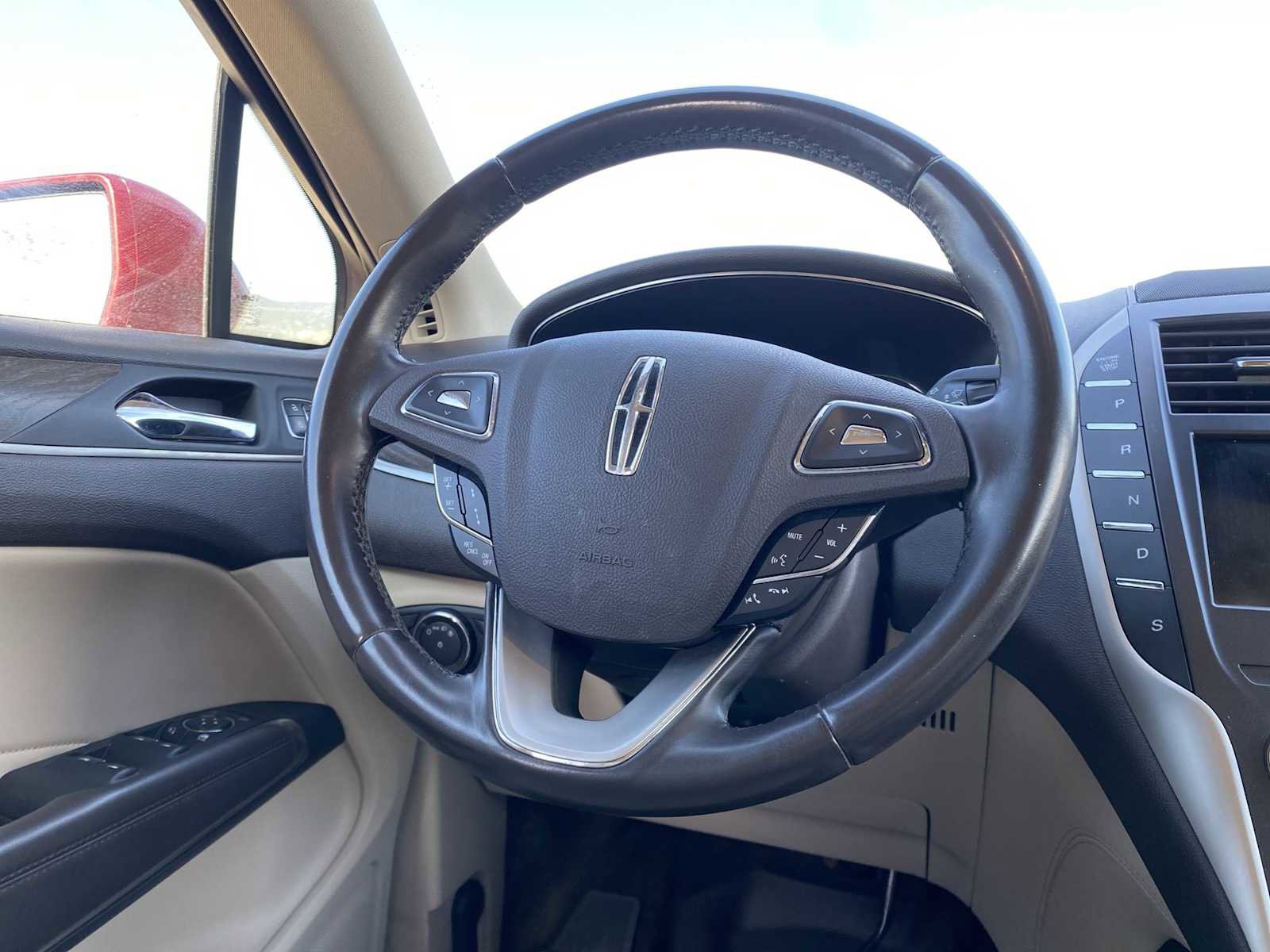 Used 2018 Lincoln MKC Reserve AWD/4WD image 29
