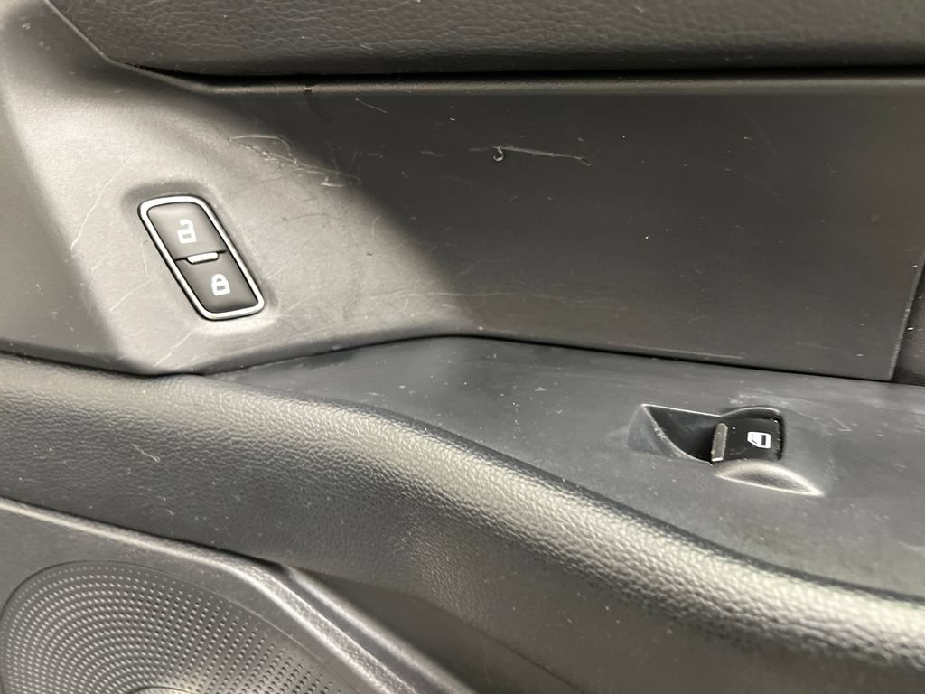 Used 2024 Ford Expedition XLT RWD image 34