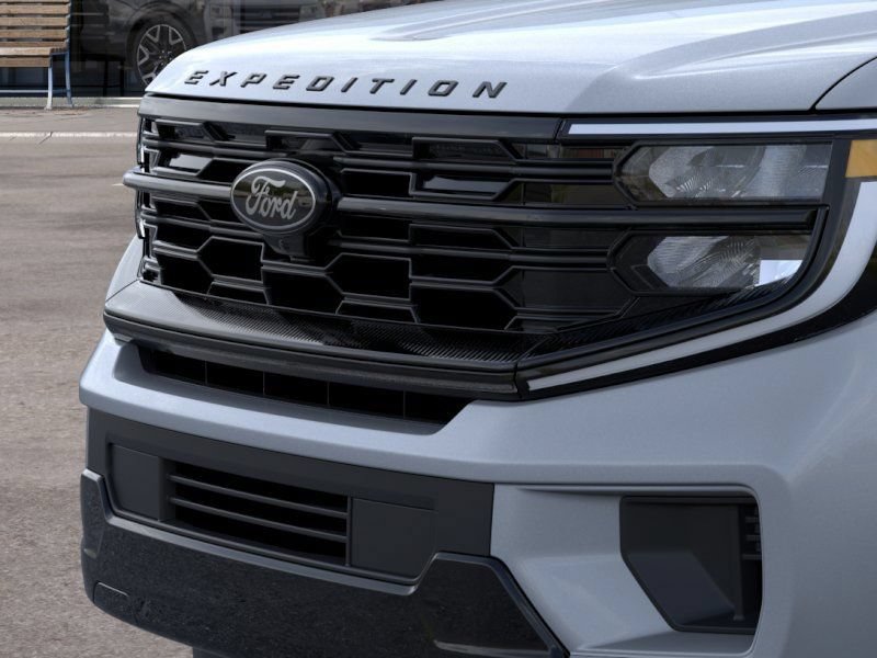 New 2026 Ford Expedition Platinum w/ Stealth Appearance Package AWD/4WD image 17