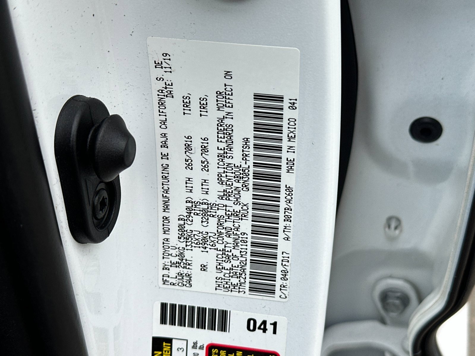 Used 2020 Toyota Tacoma TRD Off-Road image 27