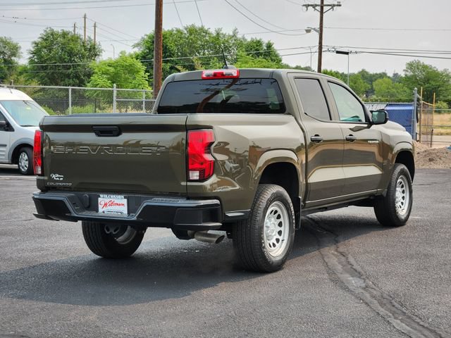 Used 2024 Chevrolet Colorado W/T RWD image 3