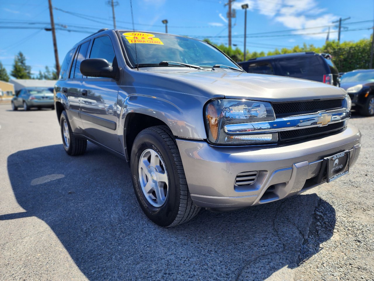 Used 2005 Chevrolet TrailBlazer LS w/ LS Preferred Equipment Group image 3