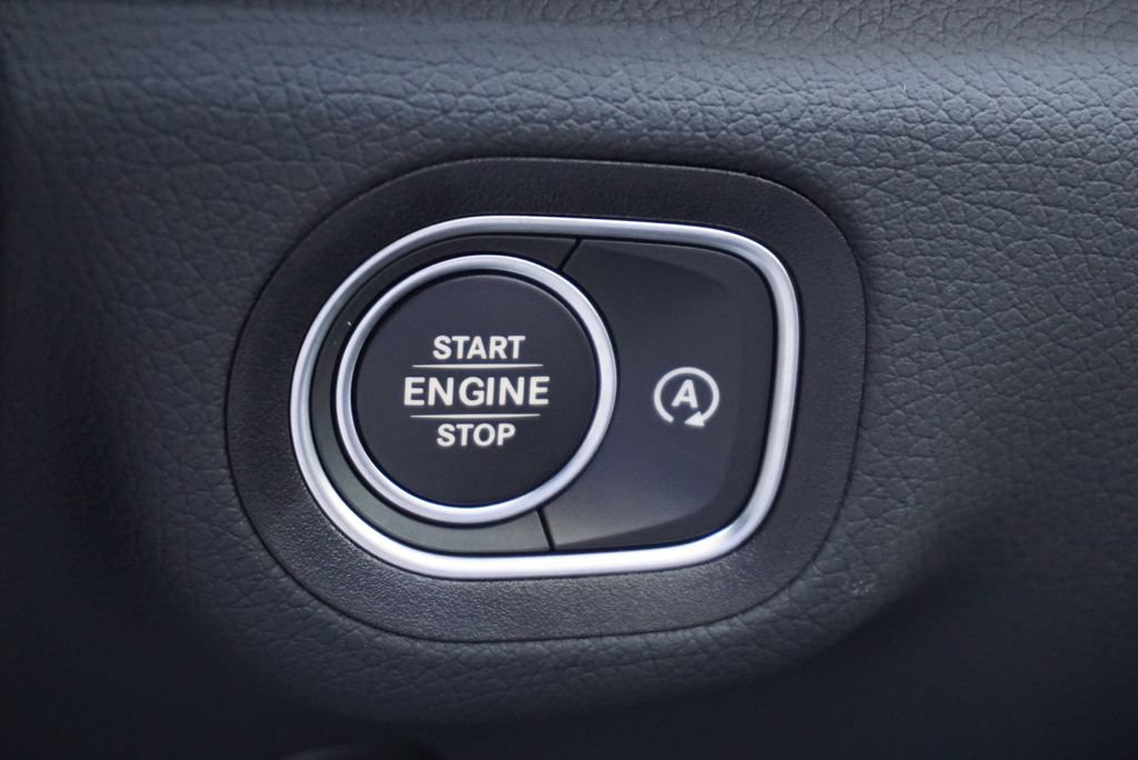Certified 2026 Mercedes-Benz GLE 350 4MATIC image 32