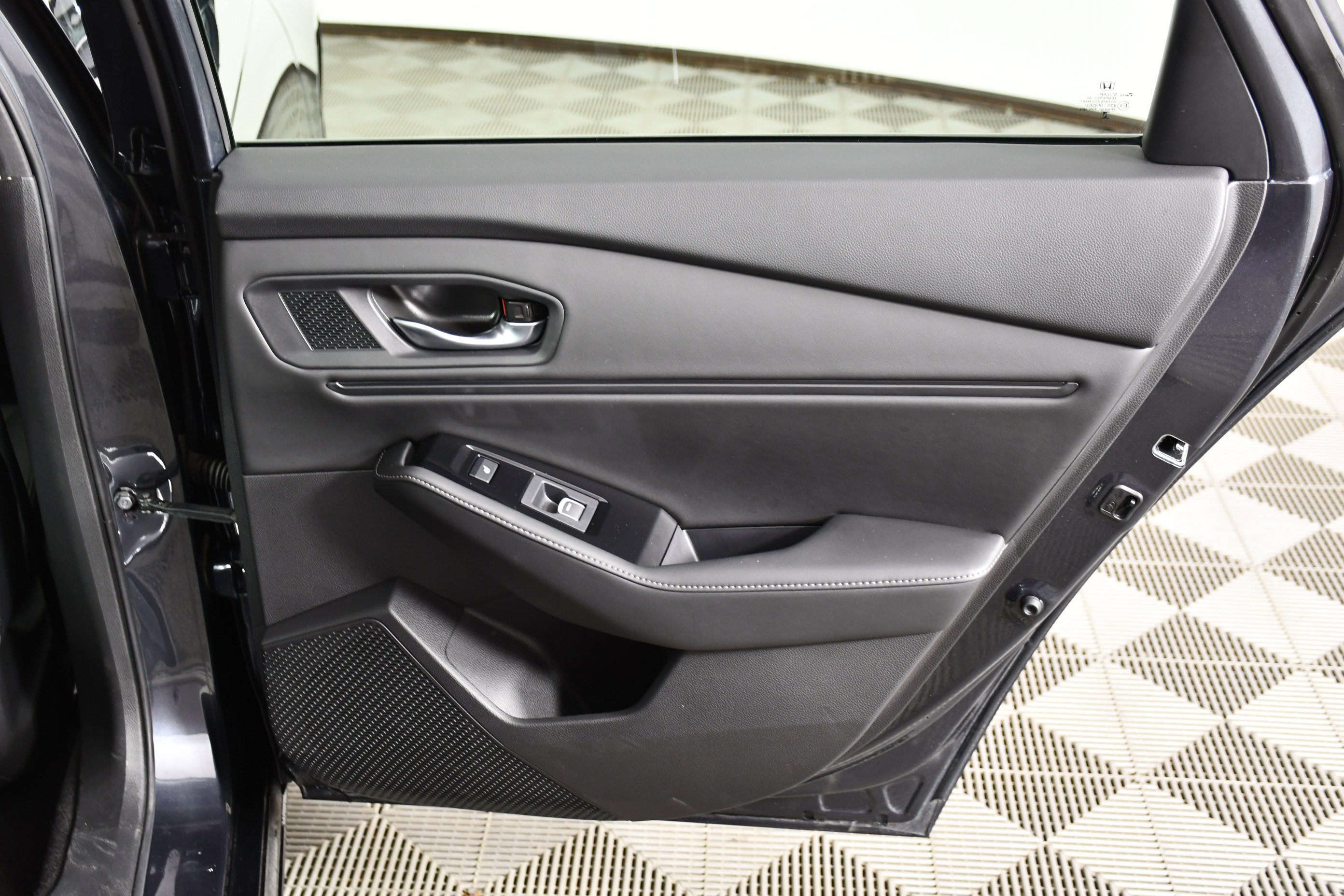 Certified 2025 Honda Accord Touring image 35