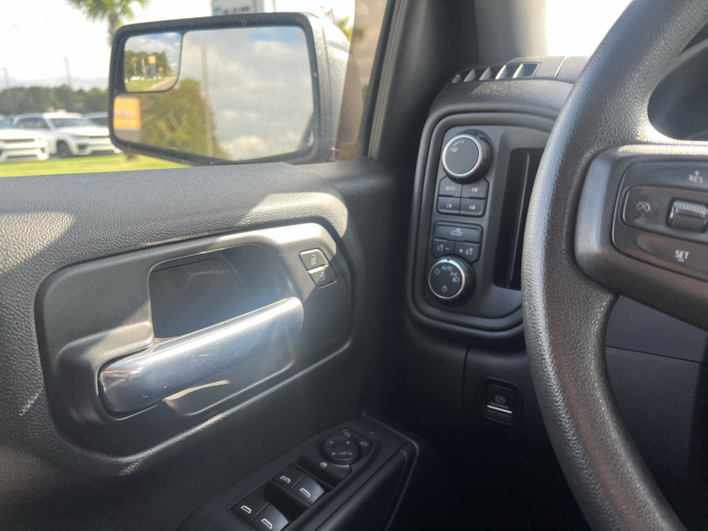 Used 2022 Chevrolet Silverado 1500 Custom Trail Boss w/ LPO, Dark Essentials Package AWD/4WD image 21