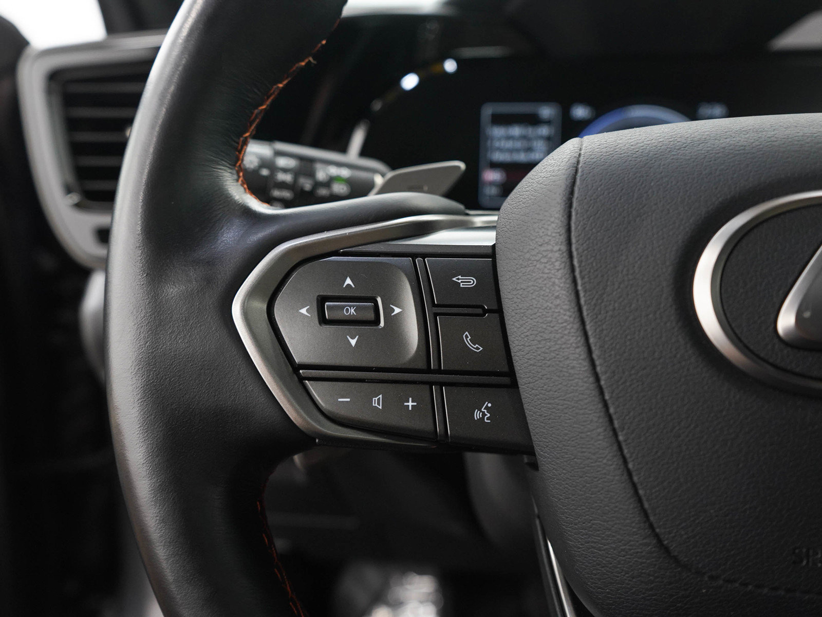 Used 2022 Lexus NX 350h AWD image 26