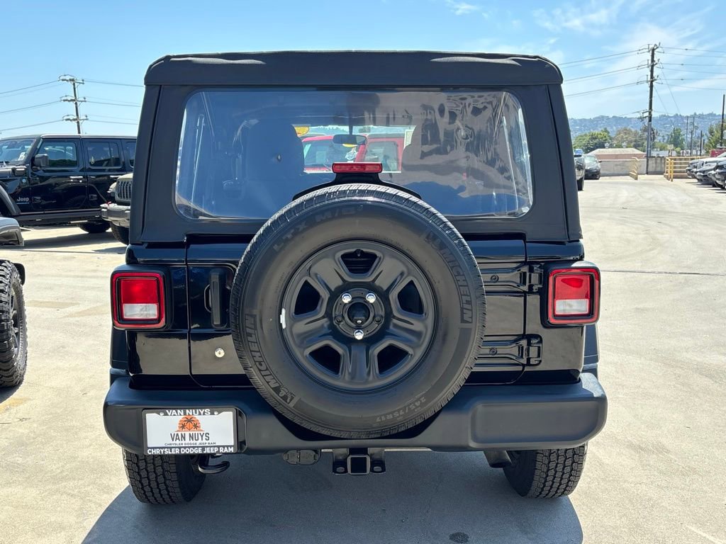 Used 2021 Jeep Wrangler Unlimited Sport image 6