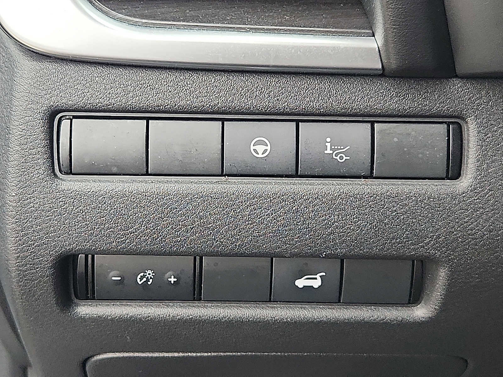 Used 2022 Nissan Rogue Platinum w/ Head-Up Display Package AWD/4WD image 22