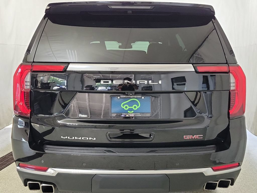 Certified 2025 GMC Yukon Denali AWD/4WD image 4
