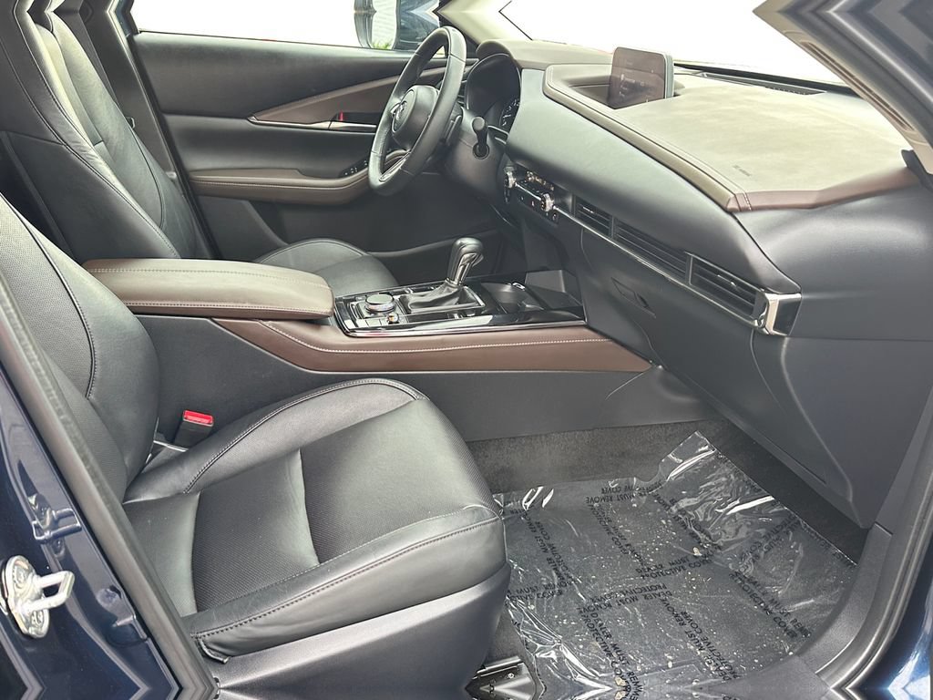Used 2024 MAZDA CX-30 AWD 2.5 S w/ Premium Package image 9