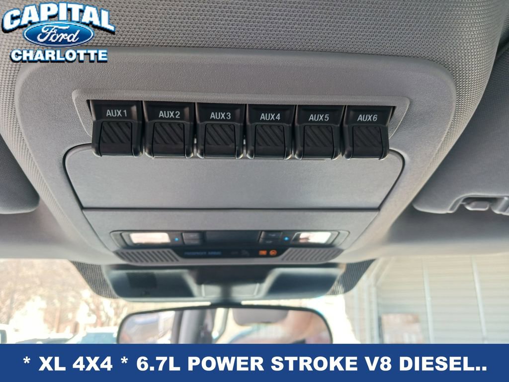 Used 2025 Ford F450 XL w/ XL Chrome Package image 33